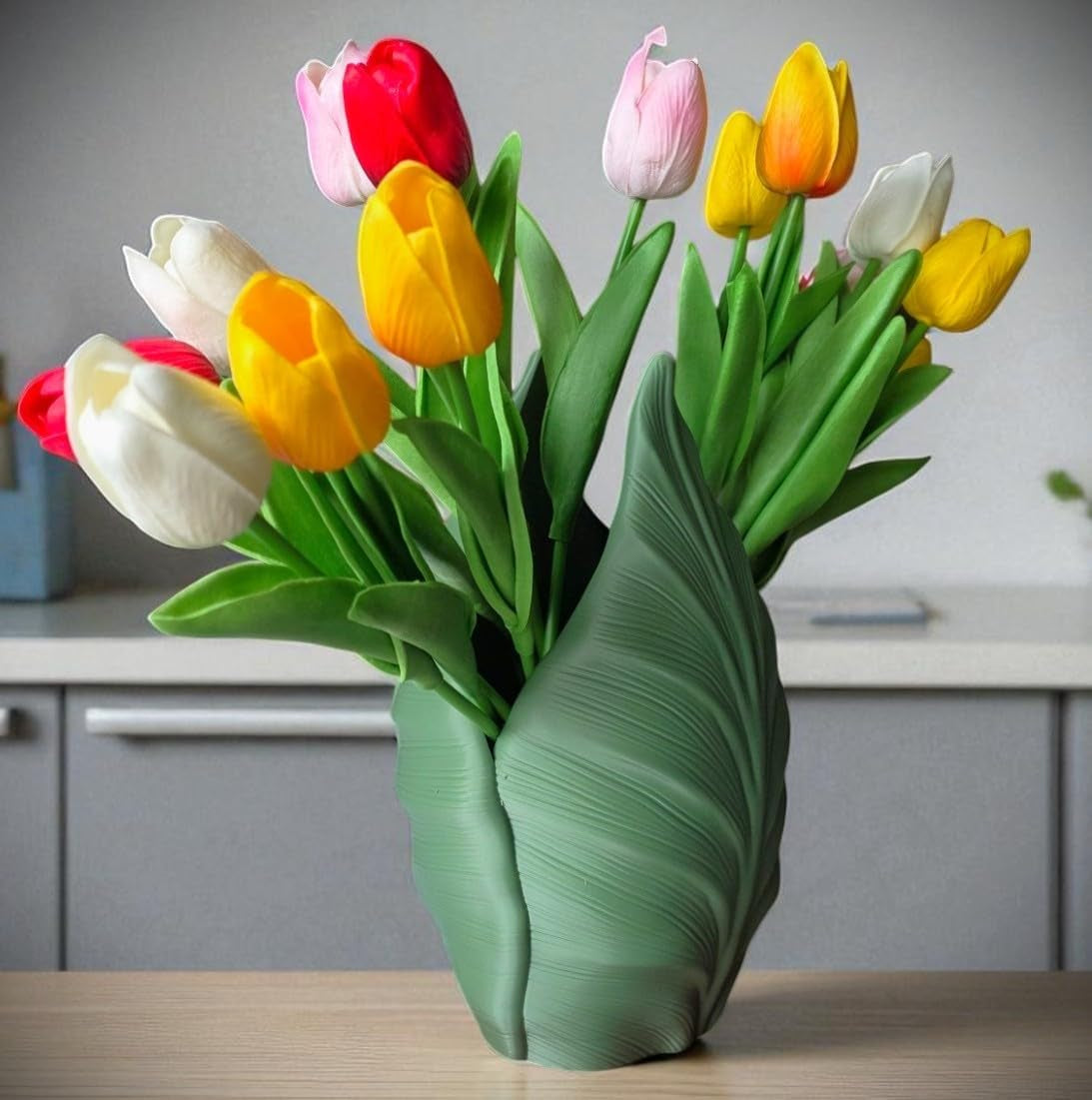 Modern Leaf Decorative Vase – 3D Printed Sculptural Green Vase, Minimalist Home Decor, Unique Aesthetic Statement Piece